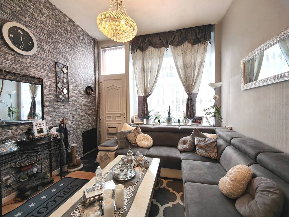 Huis te koop in Sint-Jans-Molenbeek 1080 290000.00€ 3 slaapkamers 130.00m² - Zoekertje 451993
