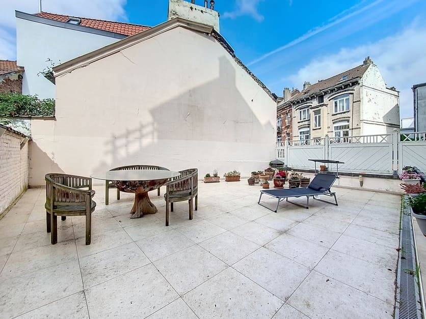Maison à louer à Bruxelles 1000 4950.00€ 4 chambres 360.00m² - annonce 448400