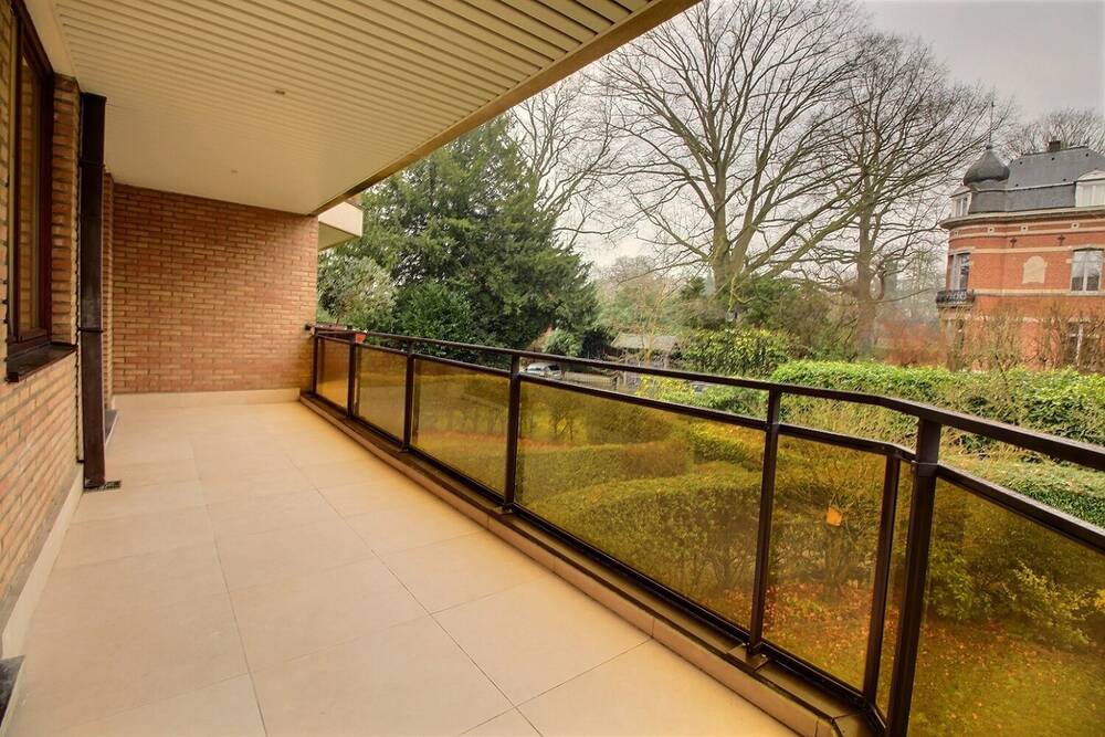 Appartement à louer à Watermael-Boitsfort 1170 2100.00€ 3 chambres 132.00m² - annonce 450725
