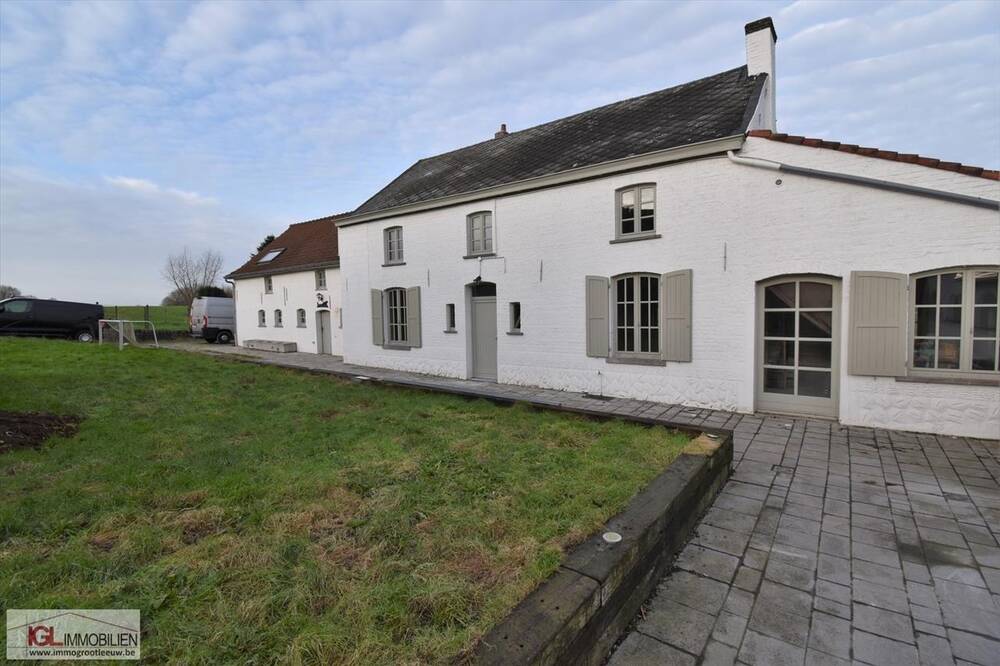 Bungalow à louer à Lennik 1750 2025.00€ 4 chambres 166.00m² - annonce 452237