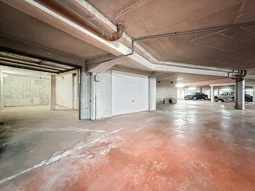 Box à vendre à Woluwe-Saint-Lambert 1200 25000.00€ chambres 23.00m² - annonce 451658