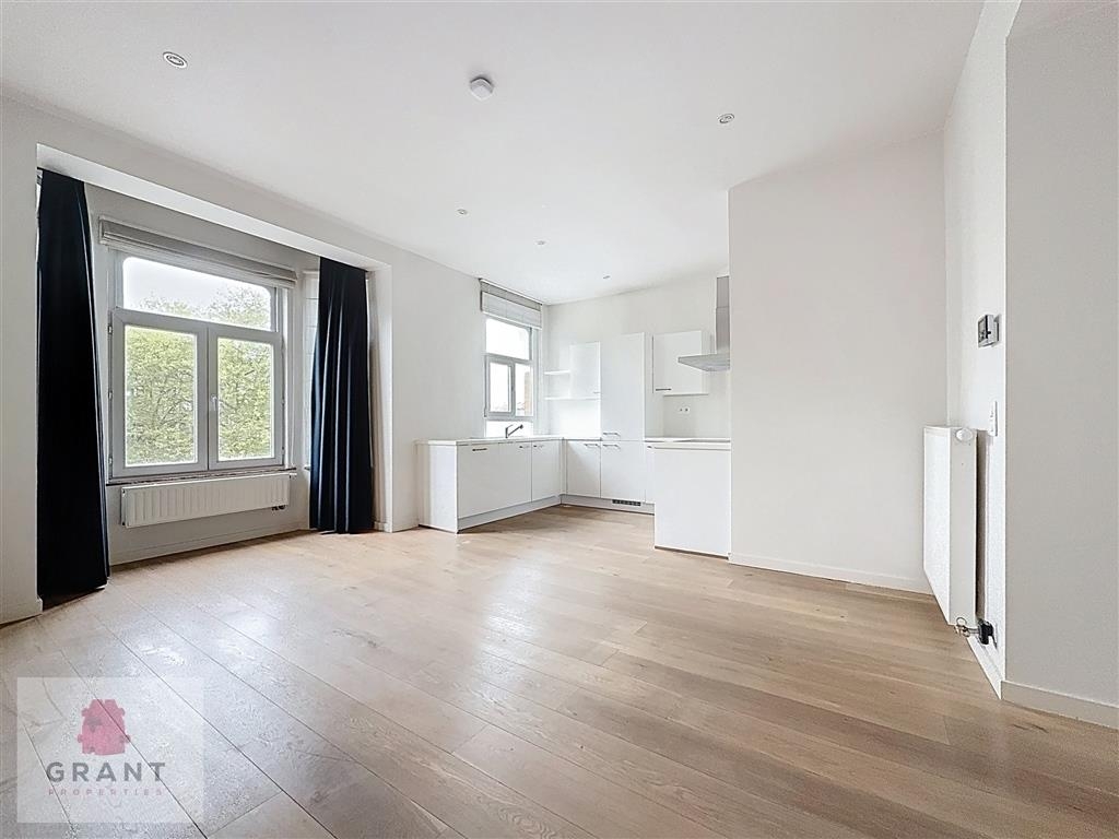 Duplex à louer à Schaerbeek 1030 1395.00€ 2 chambres 110.00m² - annonce 452786