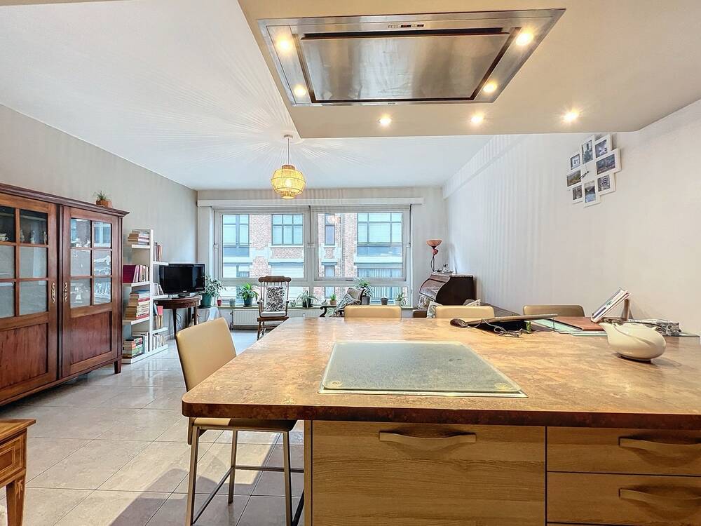 Appartement à vendre à Saint-Gilles 1060 285000.00€ 1 chambres 64.00m² - annonce 452585