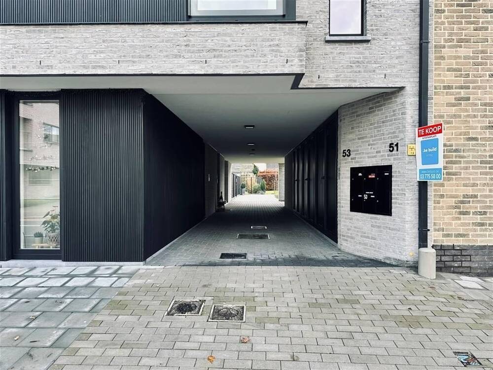 Parking à louer à Saint-Gilles-Waes 9170 60.00€  chambres m² - annonce 453676