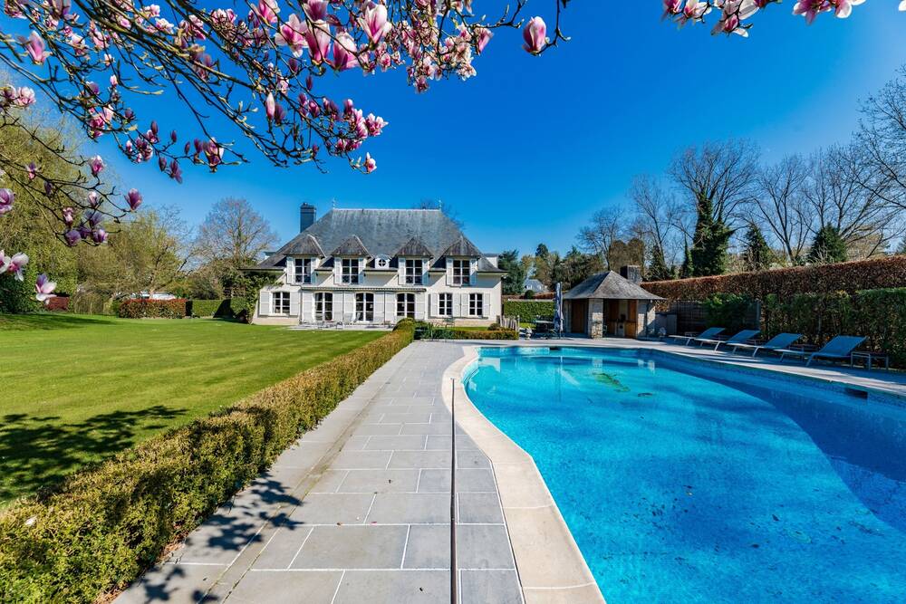 Maison à vendre à Woluwe-Saint-Pierre 1150 0.00€ 6 chambres 425.00m² - annonce 453766