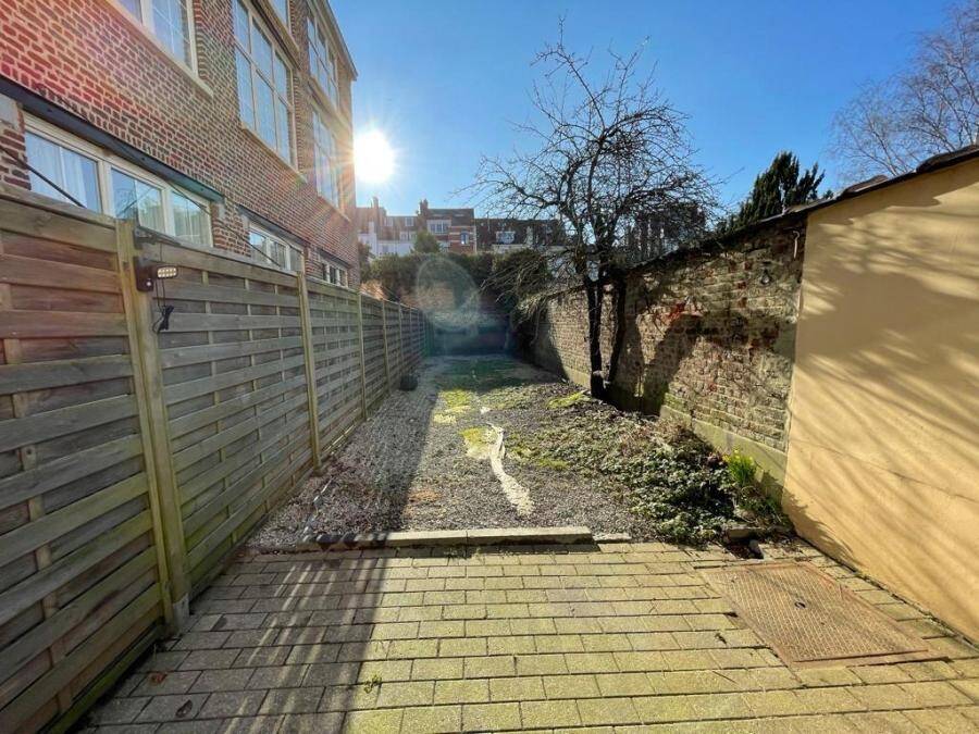 Benedenverdieping te huur in Brussel 1000 1750.00€ 3 slaapkamers 130.00m² - Zoekertje 453794
