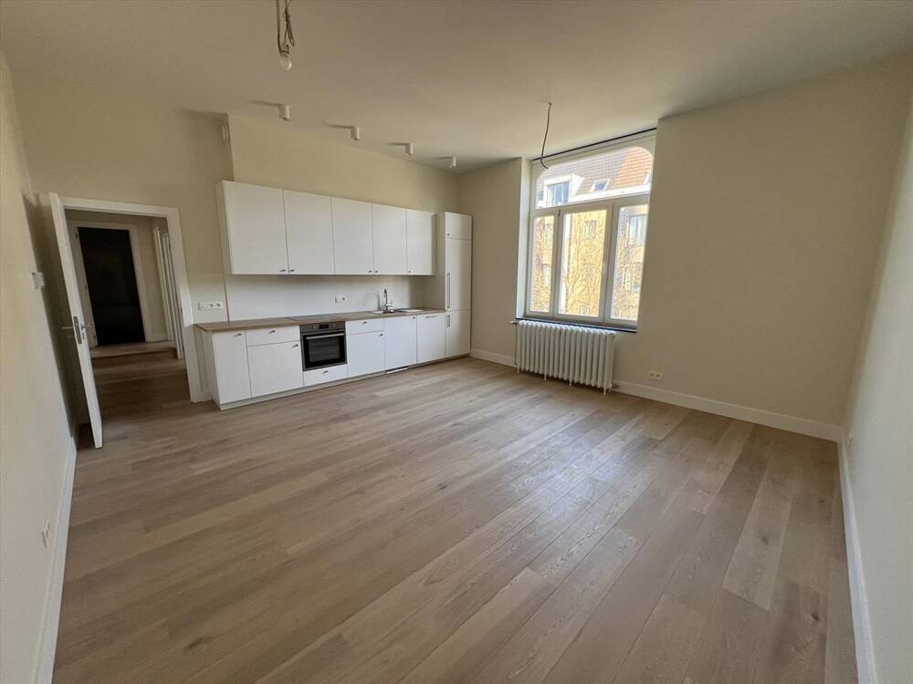 Appartement à louer à Schaerbeek 1030 1350.00€ 2 chambres 74.00m² - annonce 453796