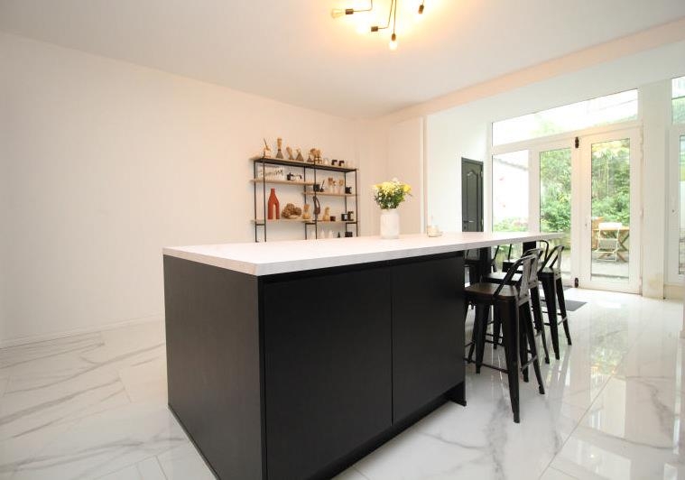 Huis te  koop in Elsene 1050 1250000.00€ 7 slaapkamers 410.00m² - Zoekertje 453778