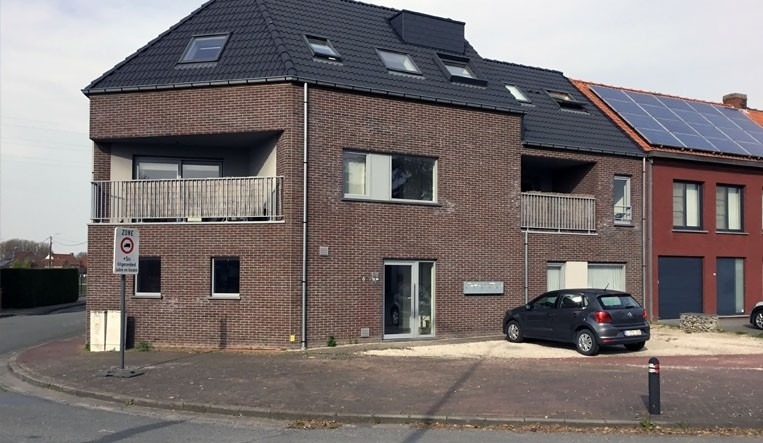 Rez-de-chaussée à louer à Sint-Baafs-Vijve 8710 650.00€ 1 chambres 70.00m² - annonce 455273
