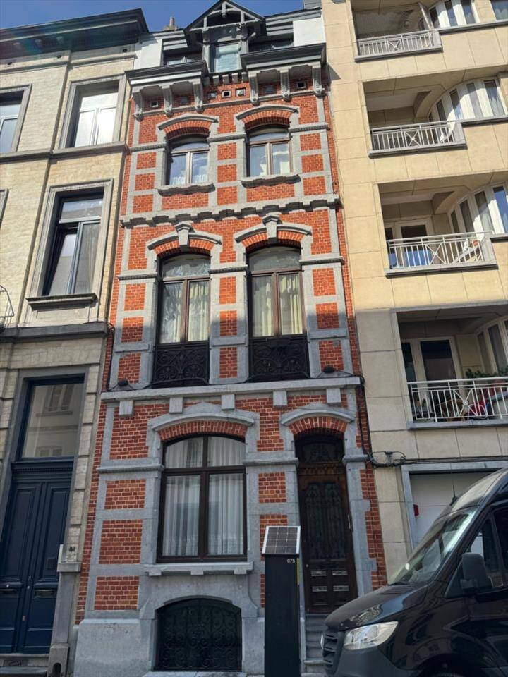 Maison à vendre à Saint-Gilles 1060 795000.00€ chambres 300.00m² - annonce 455140
