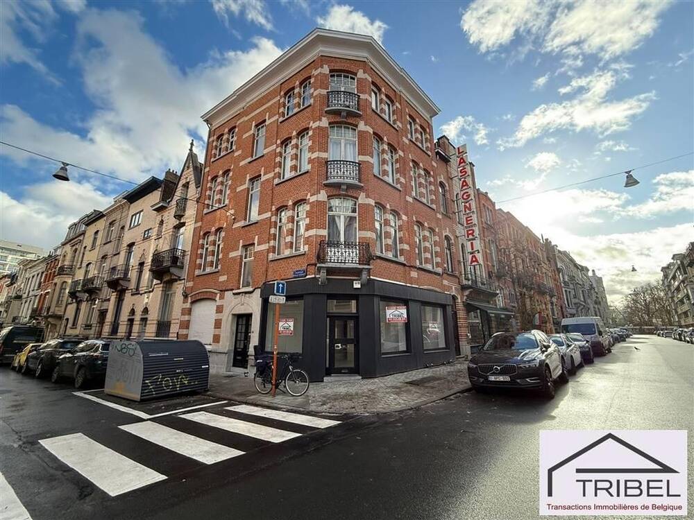 Commerce à louer à Uccle 1180 1350.00€  chambres 45.00m² - annonce 454591