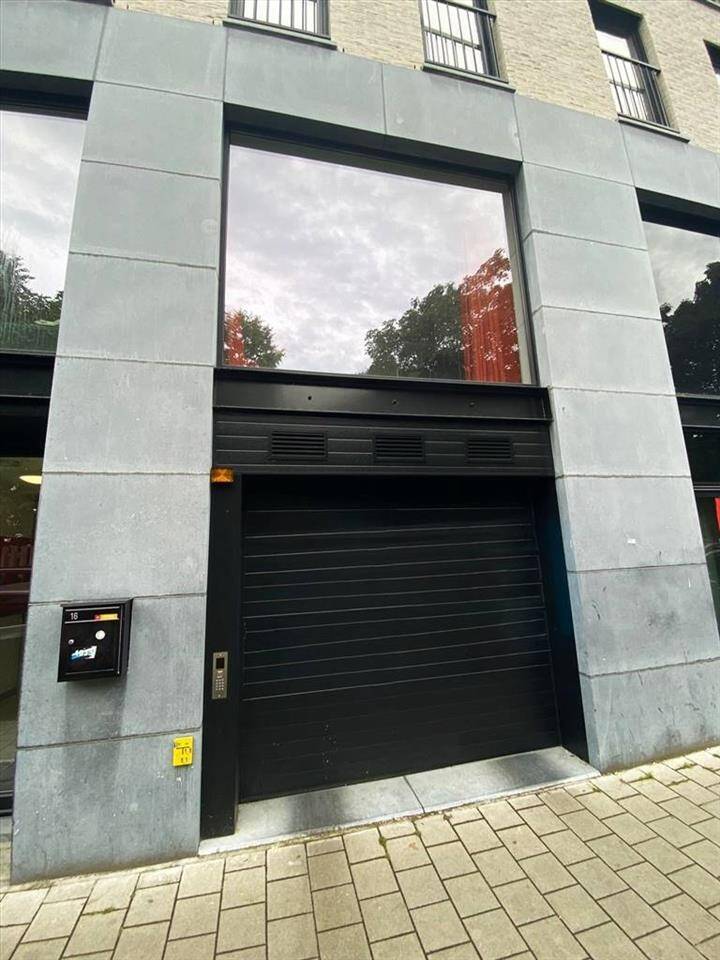 Parking à vendre à Anvers 2000 29000.00€ chambres m² - annonce 454143