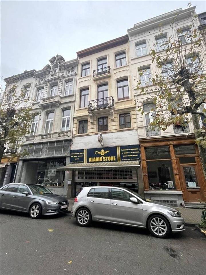 Maison à vendre à Saint-Josse-ten-Noode 1210 950000.00€ 8 chambres 400.00m² - annonce 454827