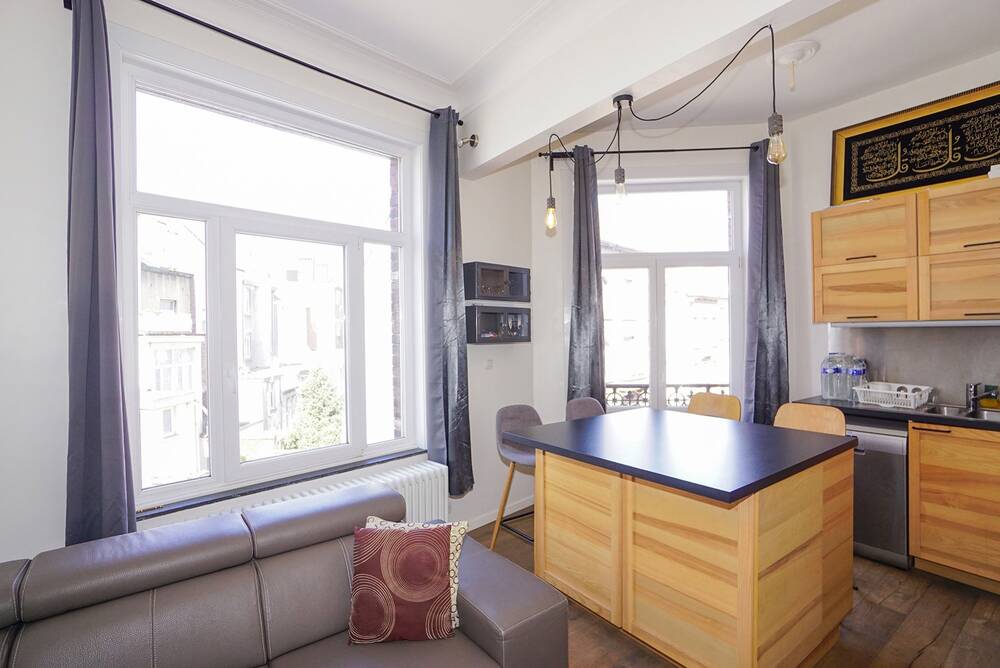 Appartement à vendre à Saint-Gilles 1060 209000.00€ 1 chambres 65.00m² - annonce 454109