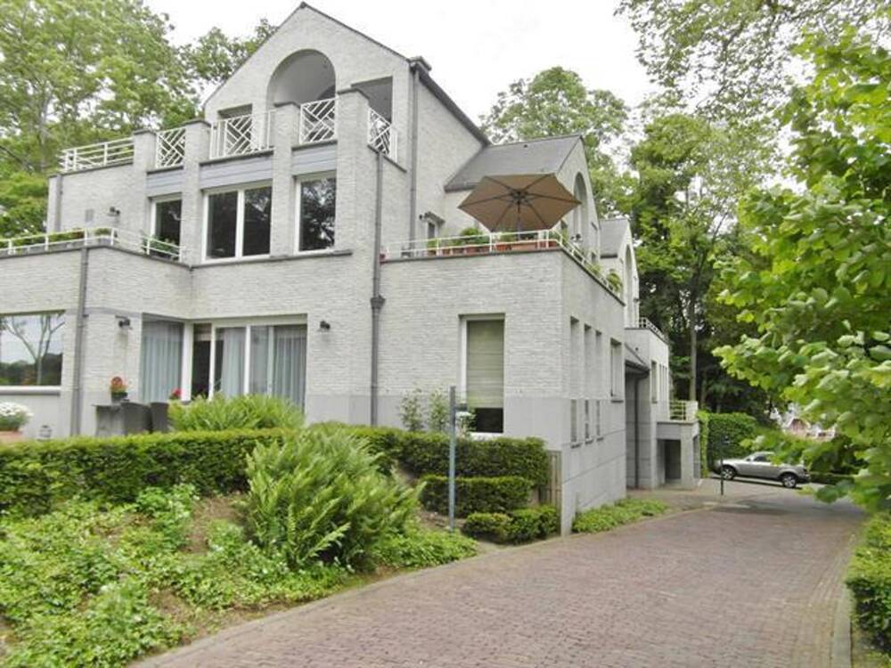 Appartement à louer à Watermael-Boitsfort 1170 3700.00€ 4 chambres 226.00m² - annonce 454169