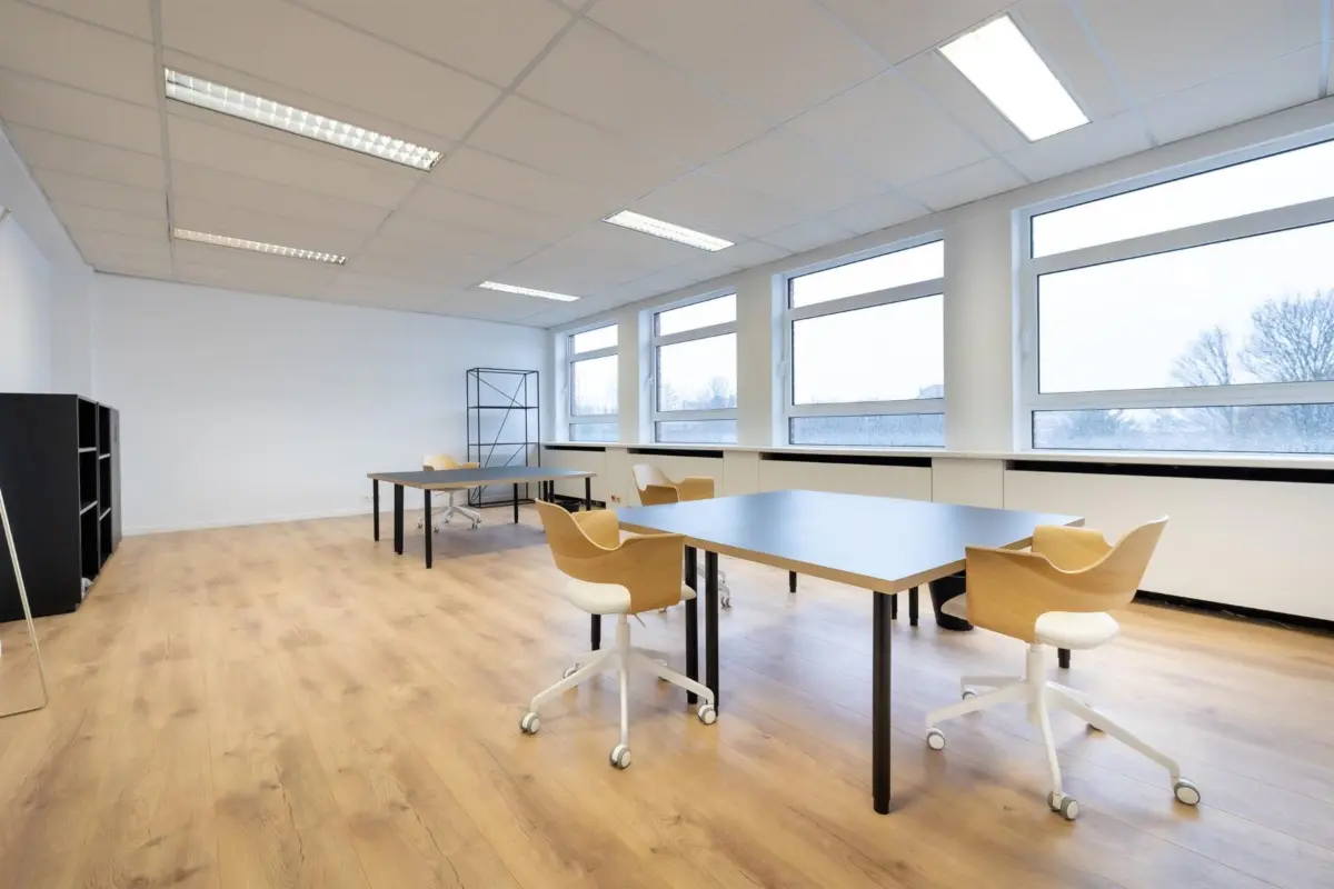 Commerce à louer à Schaerbeek 1030 527.00€  chambres 55.00m² - annonce 456309