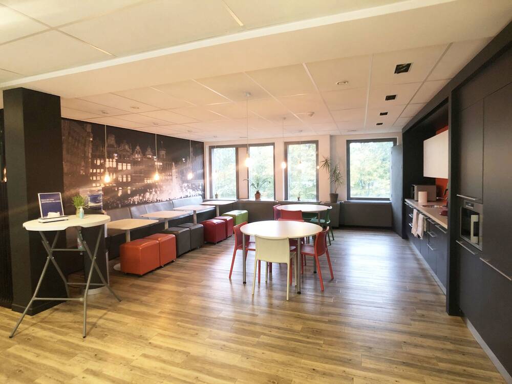 Commerce à louer à Evere 1140 7950.00€ chambres 795.00m² - annonce 456059
