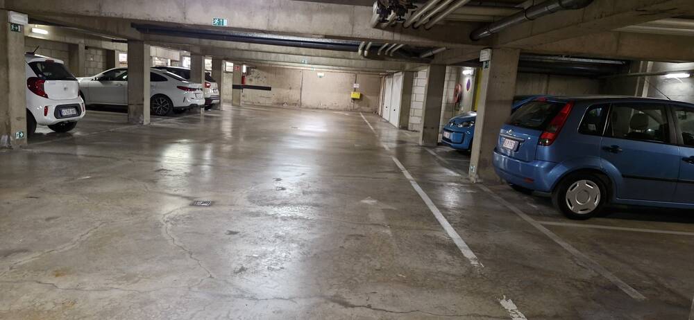 Parking à vendre à Woluwe-Saint-Lambert 1200 24000.00€ 0 chambres m² - annonce 456212