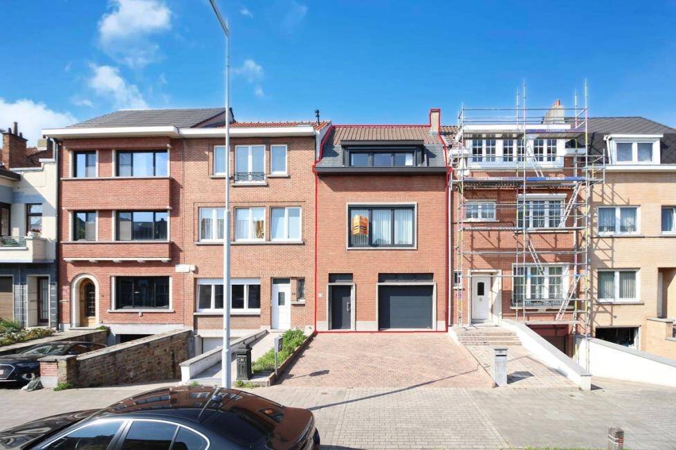 Huis te koop in Ganshoren 1083 469000.00€ 3 slaapkamers 200.00m² - Zoekertje 456421