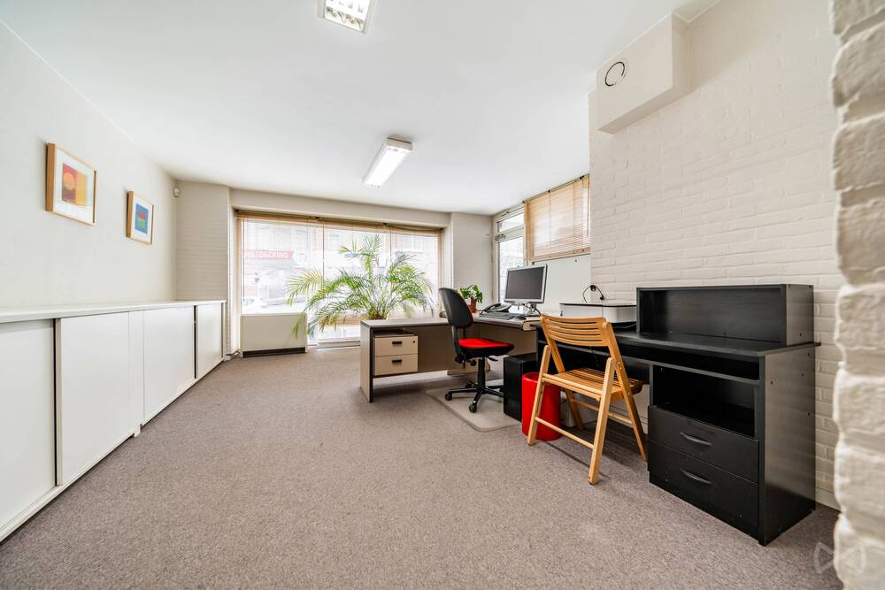 Benedenverdieping te koop in Oudergem 1160 255000.00€ 1 slaapkamers 71.00m² - Zoekertje 457393