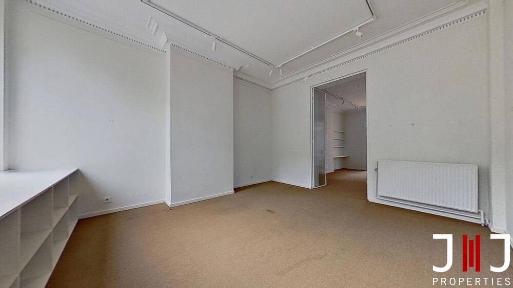 Handelszaak te huur in Brussel 1000 2500.00€ slaapkamers 95.00m² - Zoekertje 457222