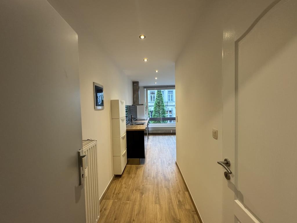 Appartement te  in Elsene 1050 900.00€  slaapkamers 41.00m² - Zoekertje 457244