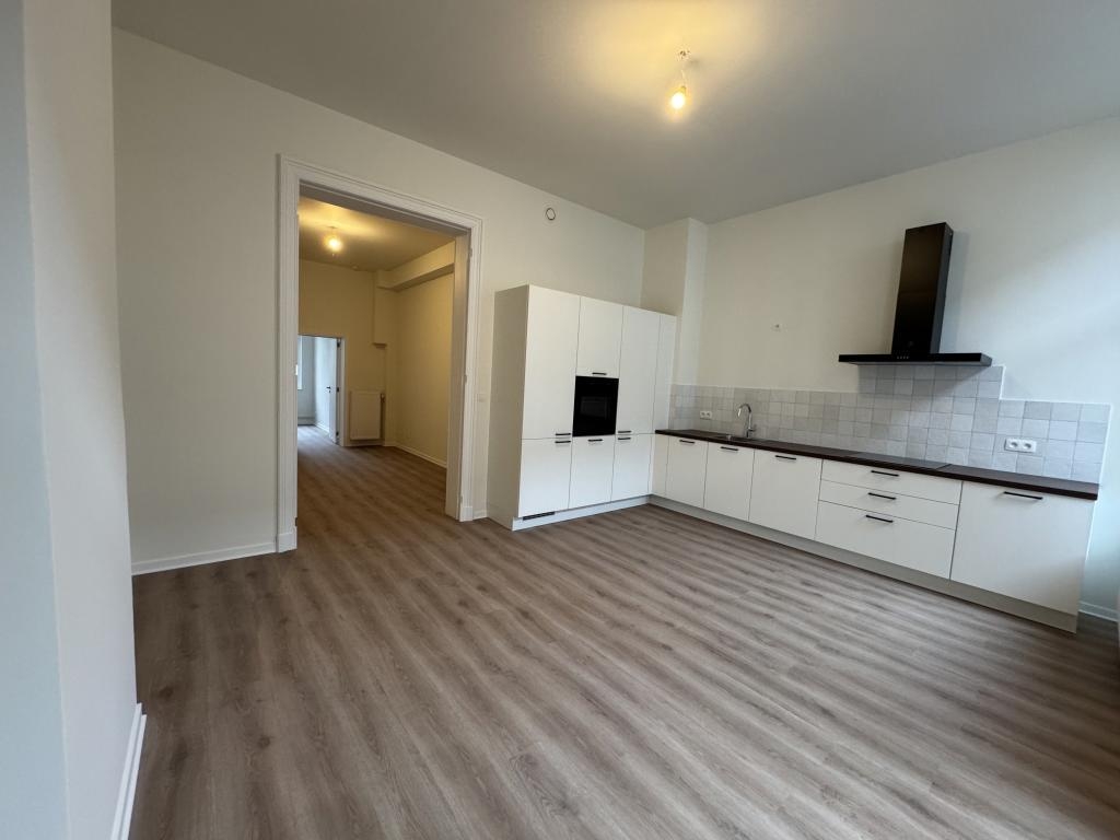 Appartement te  in Elsene 1050 1250.00€ 1 slaapkamers 65.00m² - Zoekertje 457243