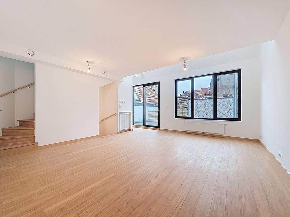 Penthouse te huur in Elsene 1050 2750.00€ 4 slaapkamers 171.00m² - Zoekertje 457051