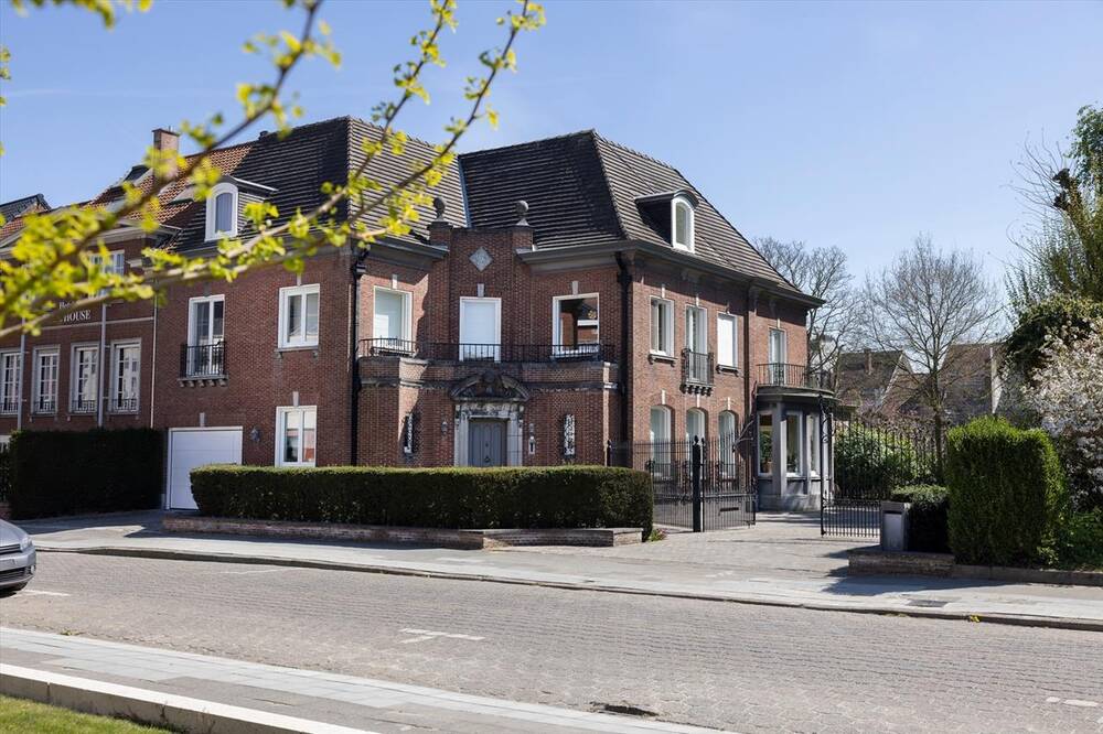 Maison de maître à vendre à Courtrai 8500 1275000.00€ 5 chambres 515.00m² - annonce 458856
