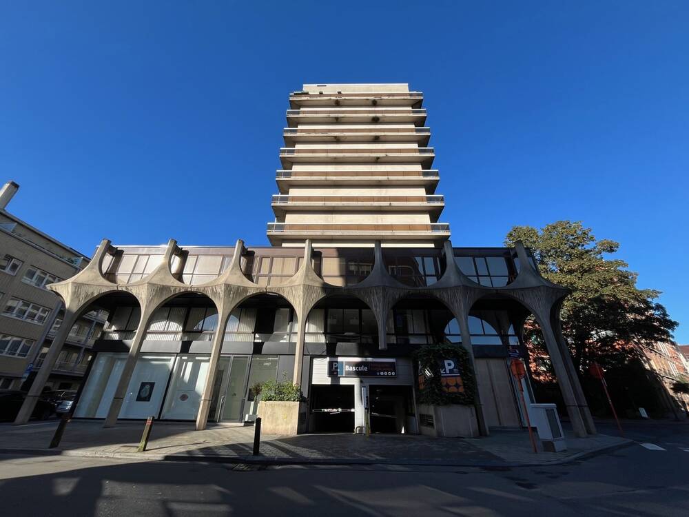 Parking / garage à vendre à Ixelles 1050 140000.00€ chambres m² - annonce 458414