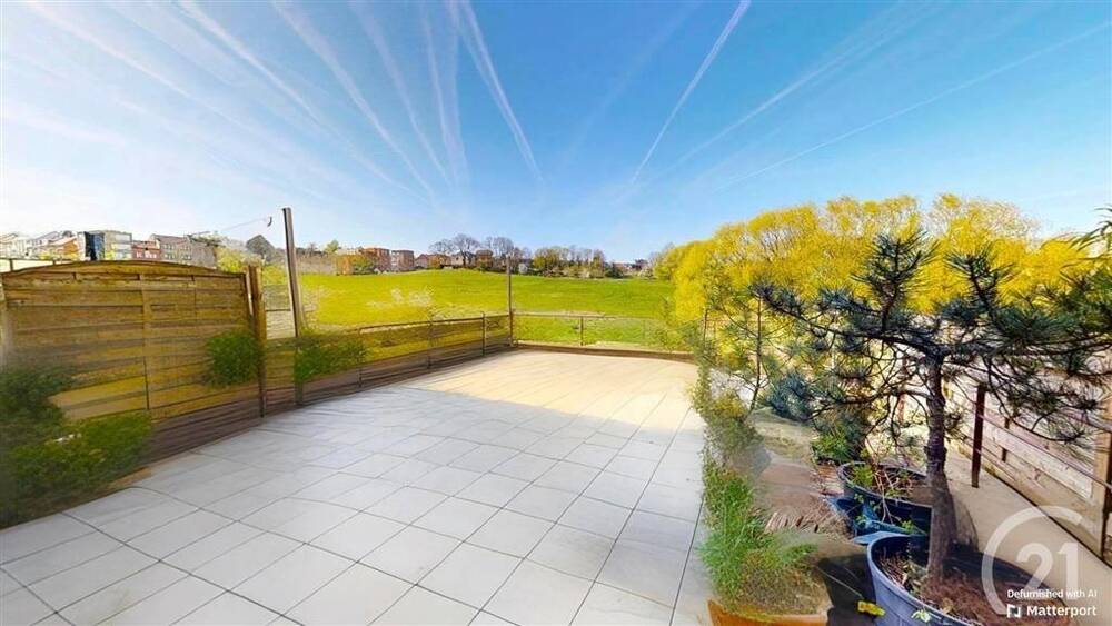 Benedenverdieping te koop in Sint-Agatha-Berchem 1082 330000.00€ 2 slaapkamers 90.00m² - Zoekertje 458332