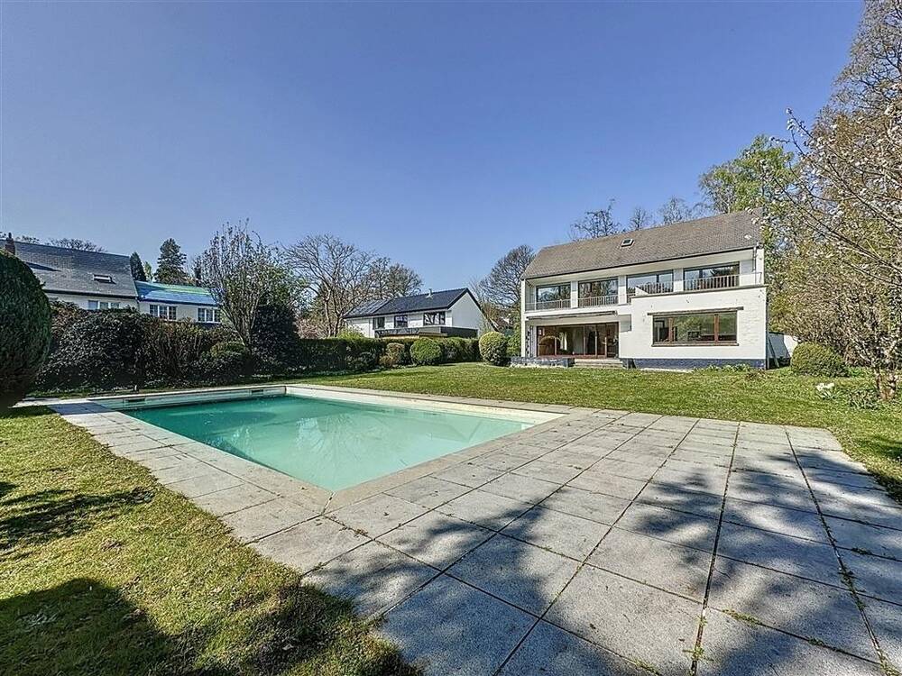 Villa te  in Kraainem 1950 1090000.00€ 5 slaapkamers 385.00m² - Zoekertje 458380