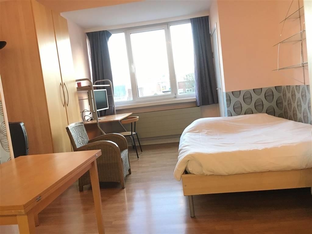 Studio à louer à Etterbeek 1040 730.00€ chambres 20.00m² - annonce 458437