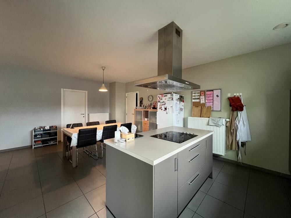 Rez-de-chaussée à louer à Overpelt 3900 895.00€ 3 chambres 120.00m² - annonce 458817