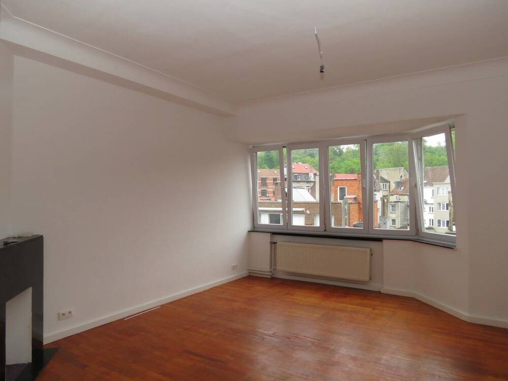 Appartement te huur in Vorst 1190 1100.00€ 1 slaapkamers 61.00m² - Zoekertje 460154