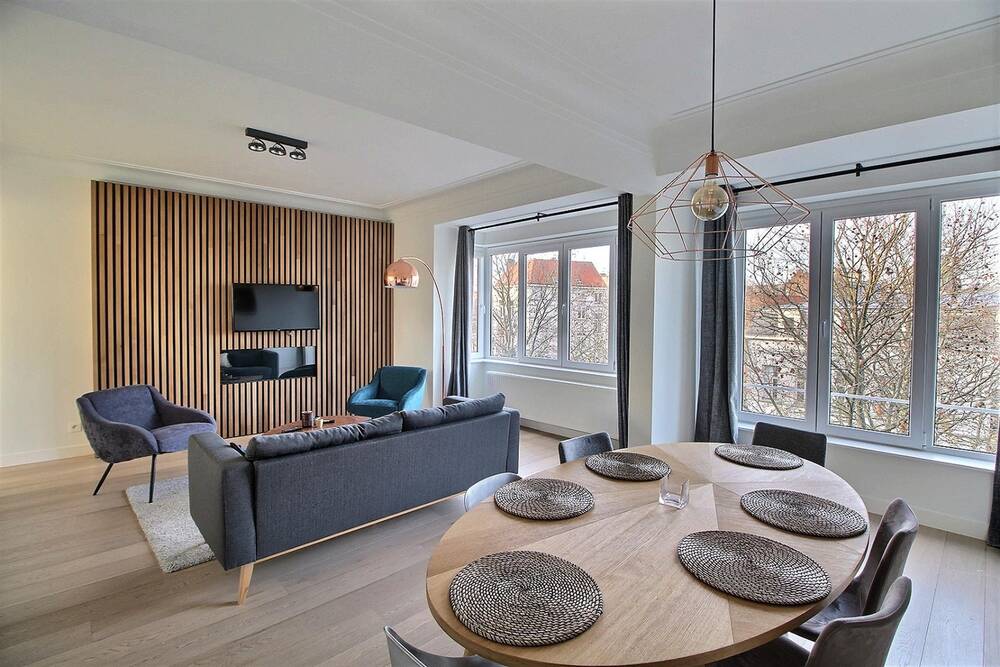 Appartement te  huur in Ukkel 1180 1750.00€ 2 slaapkamers 100.00m² - Zoekertje 459928