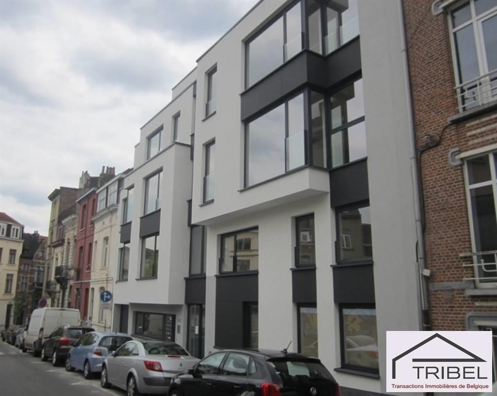 Appartement à à Ixelles 1050 1350.00€ 2 chambres 82.00m² - annonce 460526