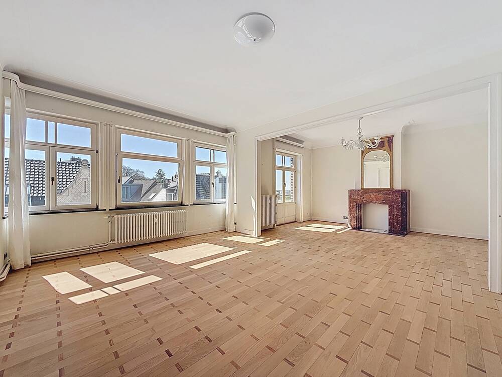 Appartement à louer à Saint-Gilles 1060 1800.00€ 3 chambres 162.00m² - annonce 461226