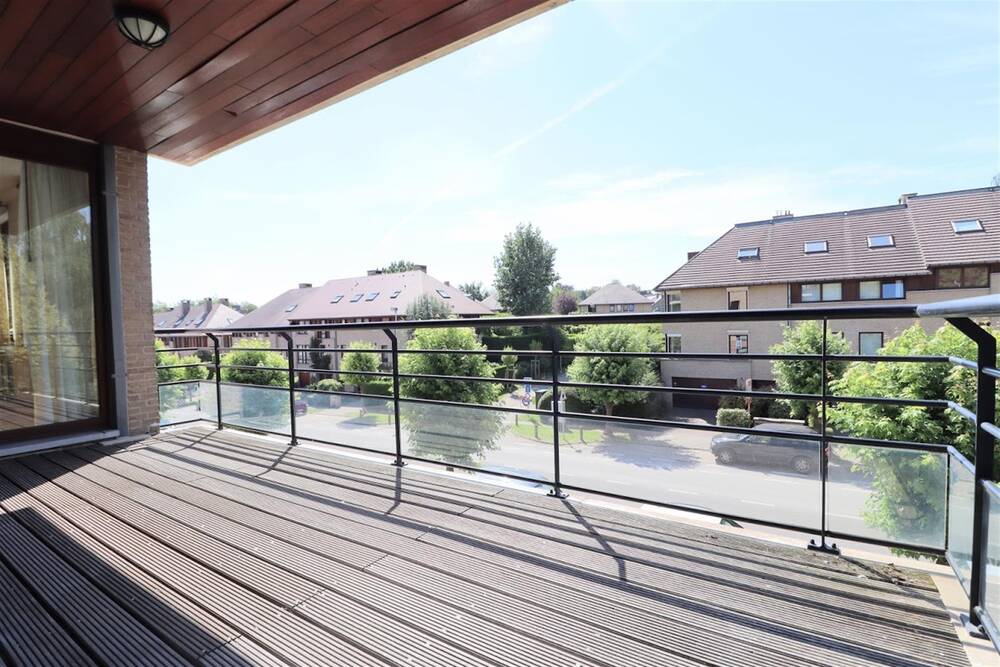 Appartement à louer à Woluwe-Saint-Lambert 1200 2200.00€ 3 chambres 134.00m² - annonce 460549