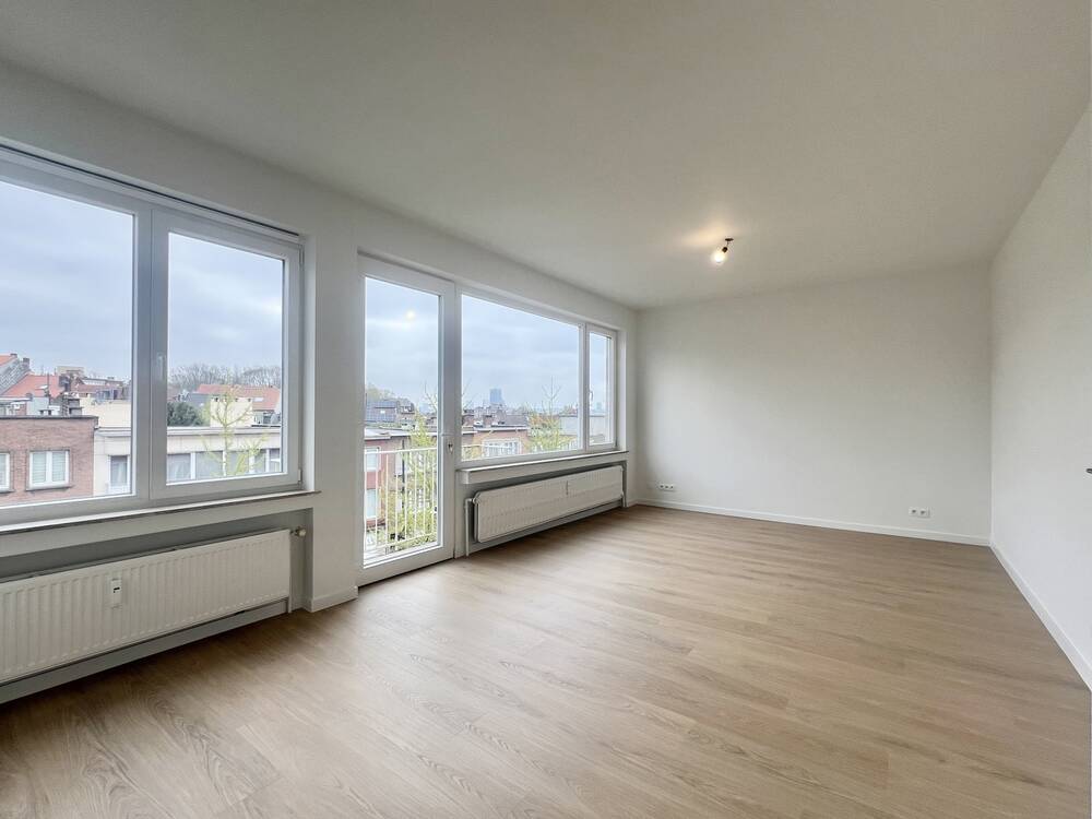 Appartement à louer à Anderlecht 1070 940.00€ 1 chambres 60.00m² - annonce 461165