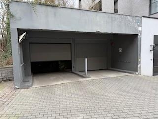 Parking & garage te huur in Elsene 1050 150.00€ slaapkamers m² - Zoekertje 460550