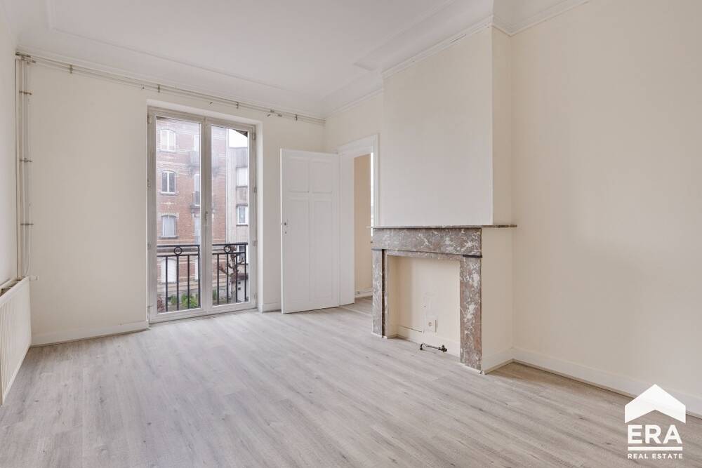 Appartement te koop in Laken 1020 169000.00€ 1 slaapkamers 70.00m² - Zoekertje 460664