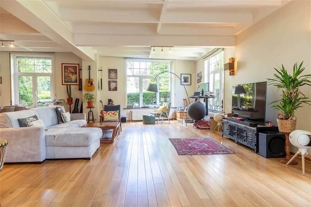 Appartement te in Ukkel 1180 675000.00€ 3 slaapkamers 205.00m² - Zoekertje 460452