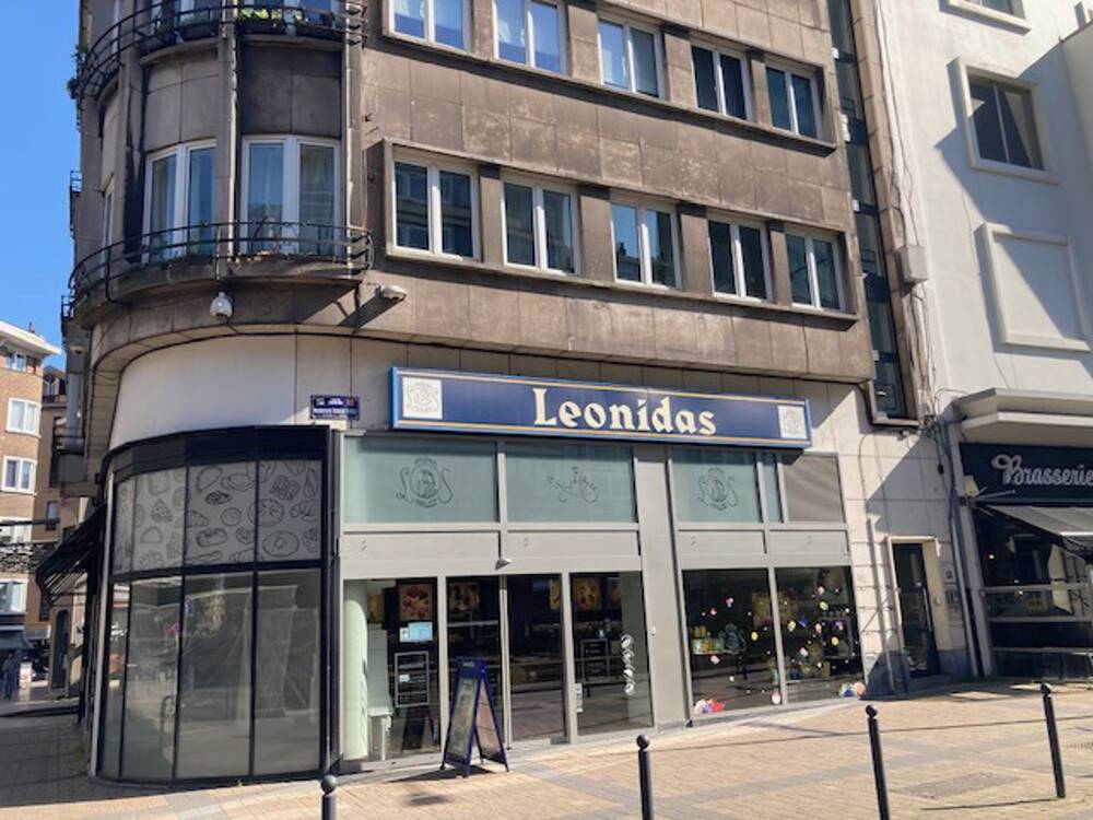 Commerce à louer à Charleroi 6000 2300.00€ chambres 65.00m² - annonce 462249