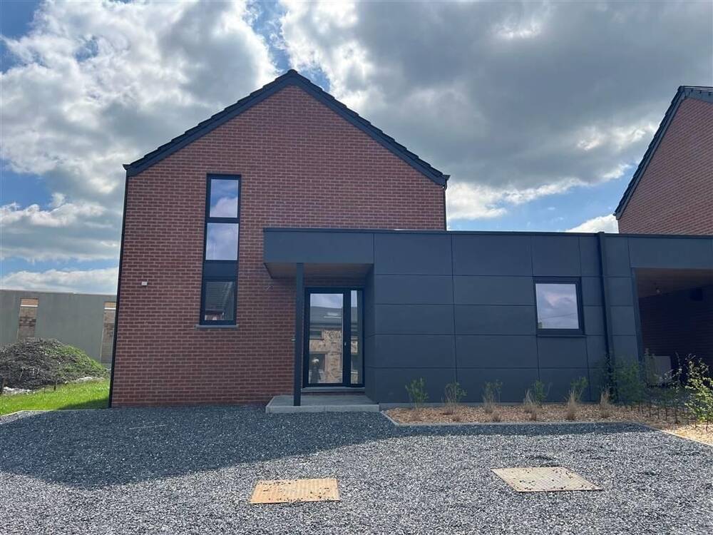 Maison à vendre à Somme-Leuze 5377 340000.00€ 3 chambres 180.00m² - annonce 461527