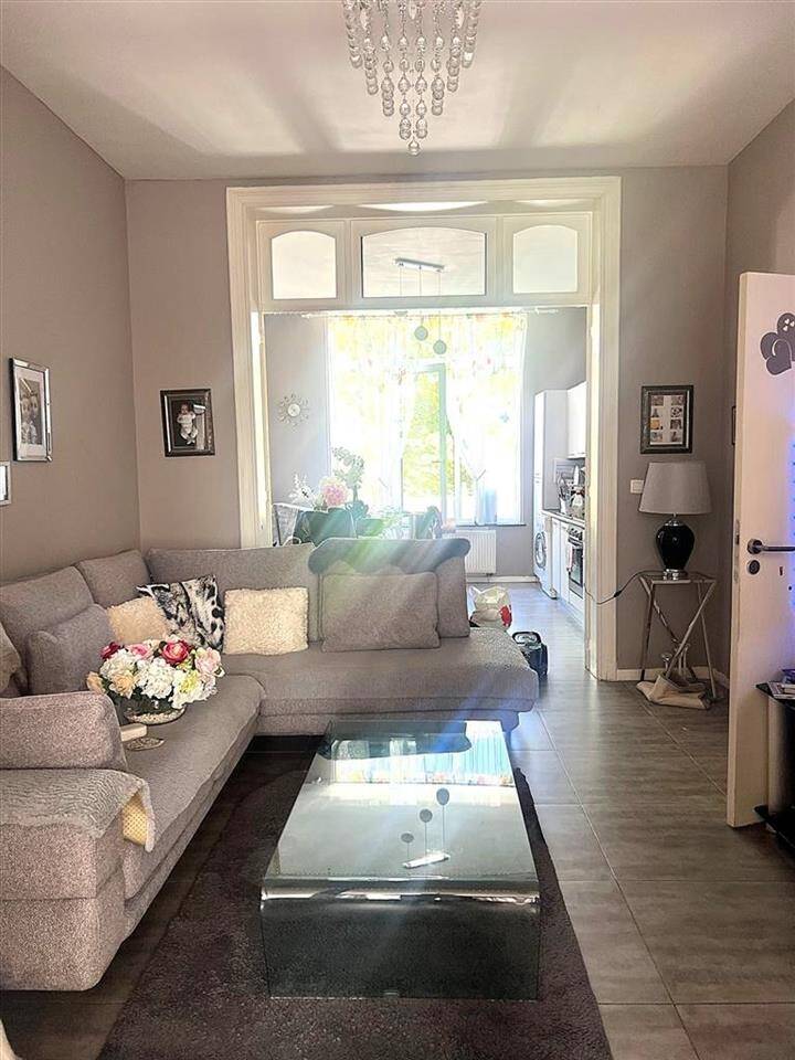 Appartement à vendre à Saint-Josse-ten-Noode 1210 179000.00€ 1 chambres 60.00m² - annonce 462251