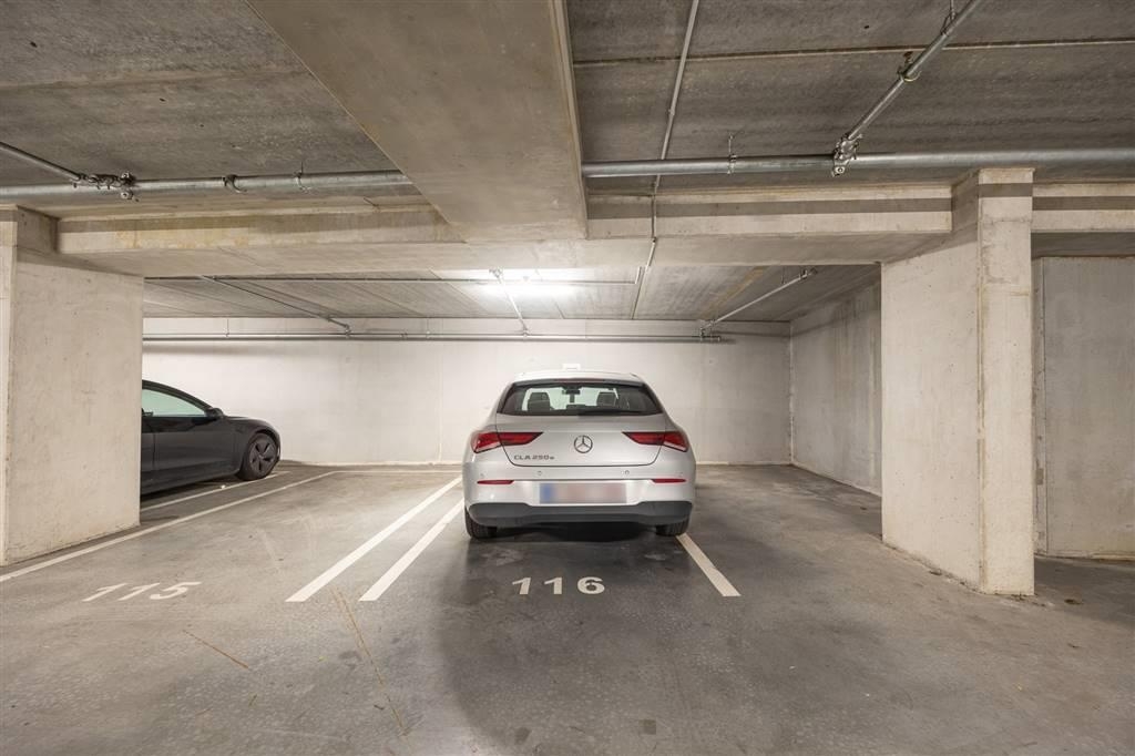 Parking / garage à vendre à Anvers 2000 45000.00€ chambres m² - annonce 461975
