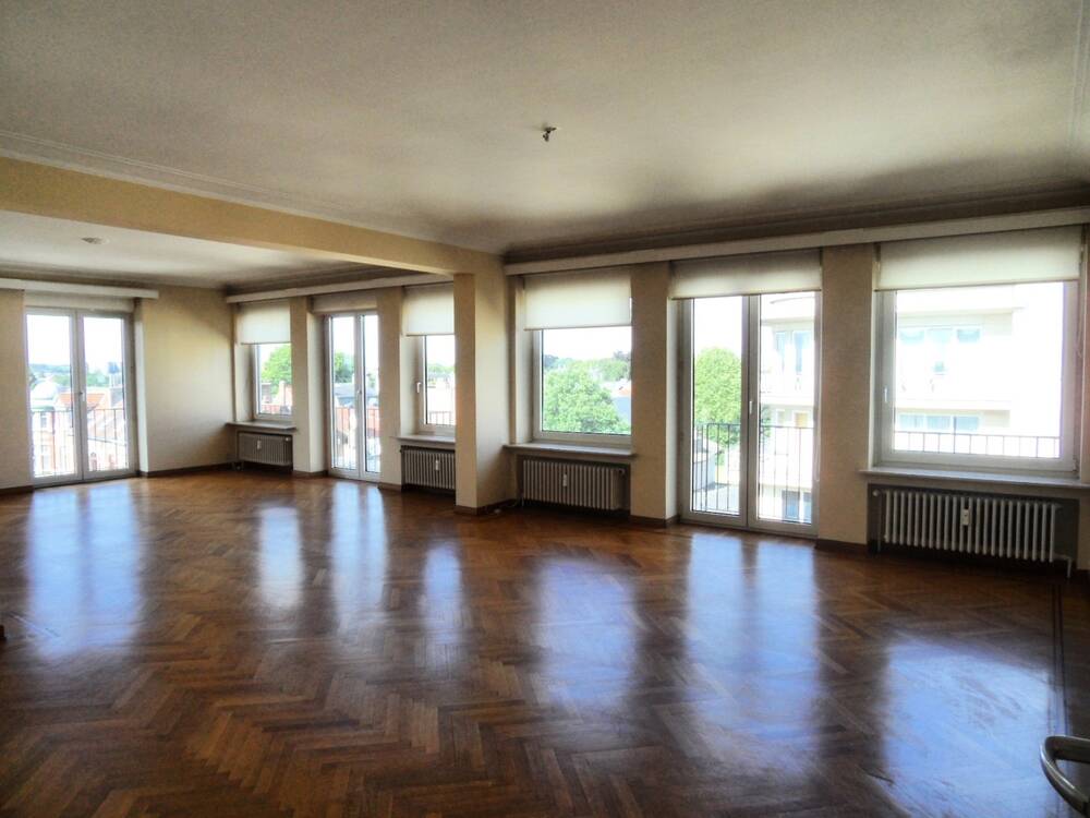 Appartement à louer à Woluwe-Saint-Pierre 1150 1950.00€ 3 chambres 188.00m² - annonce 461797