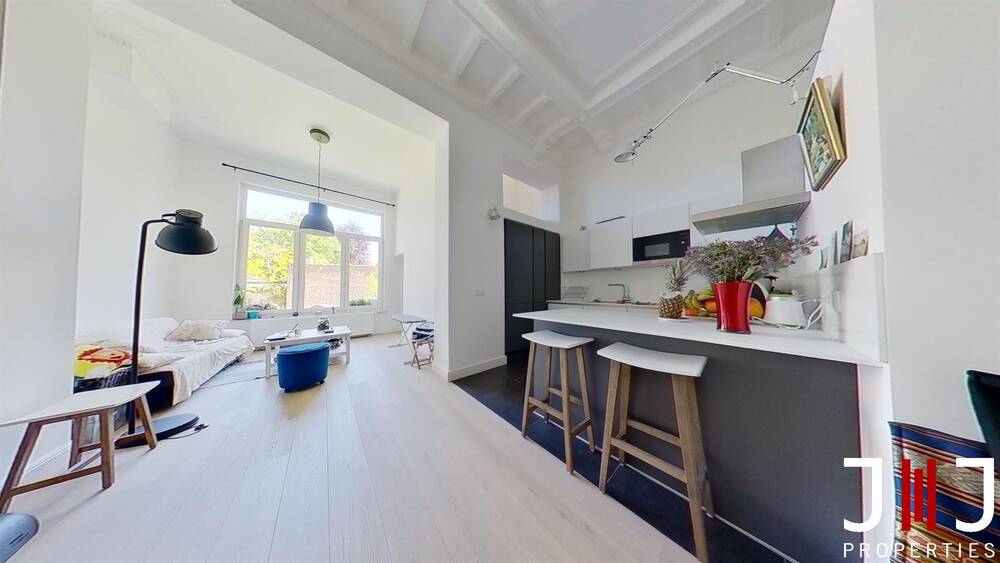 Appartement te huur in Elsene 1050 1200.00€ 1 slaapkamers 80.00m² - Zoekertje 461639