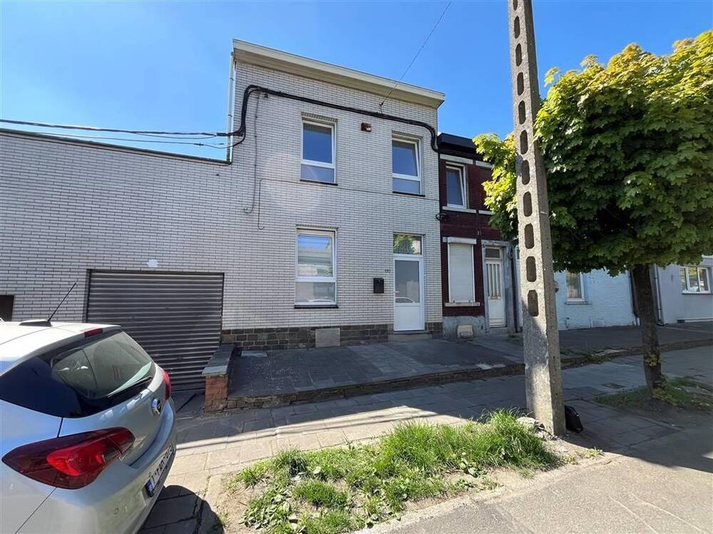 Maison à louer à Marchienne-au-Pont 6030 850.00€ 3 chambres 144.00m² - annonce 461763